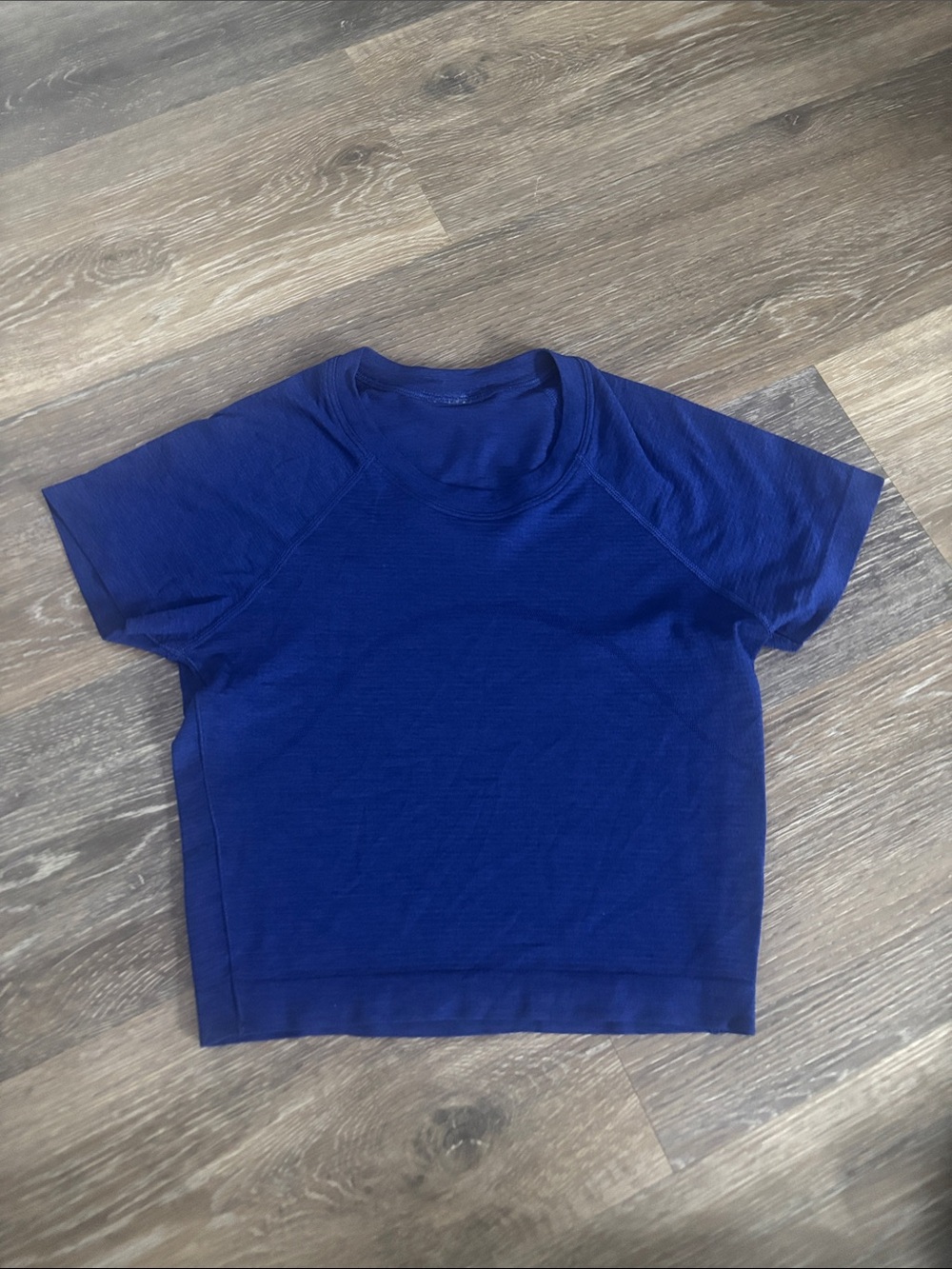lululemon athletica Short Sleeve Crew Top in Deep Blue